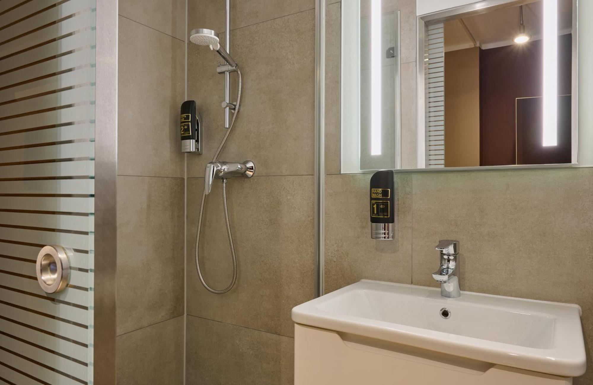 Leonardo Boutique Hotel Мюнхен Экстерьер фото